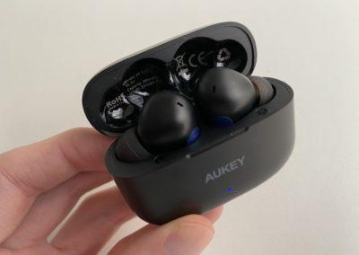 image Écouteurs Bluetooth AUKEY EP-T27 avec aptX, 4 microphones, réduction de bruit CVC 8.0, étanchéité IPX7 5