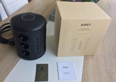 image Test de la tour Multiprise Aukey avec protection parafoudre 6 Ports USB et 12 Prises Secteur 3