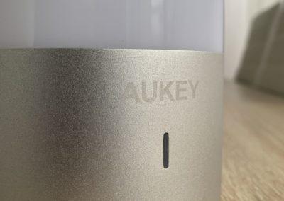 image Test de lampe de chevet Aukey 360° à LED avec contrôle 6