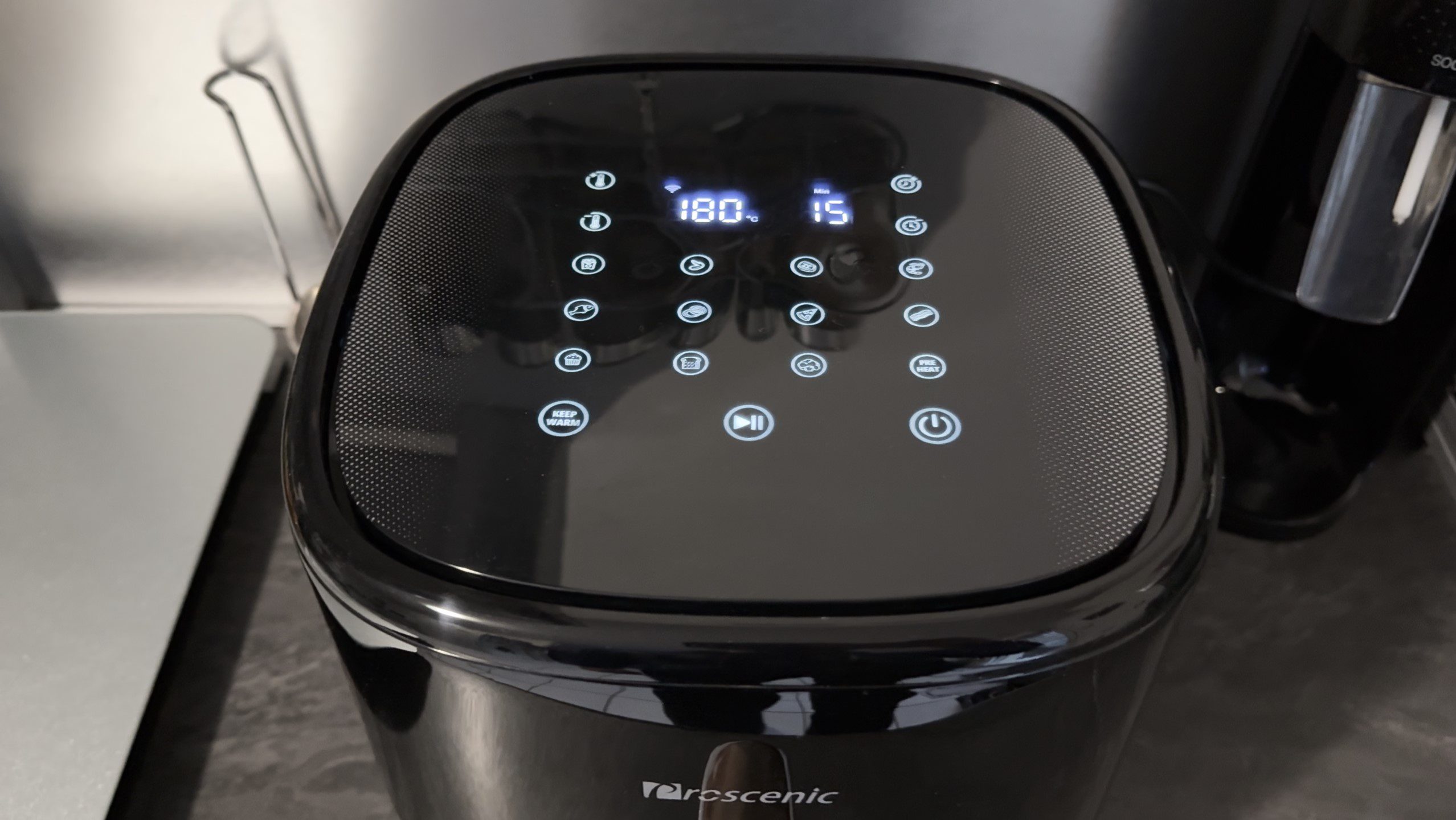 Test complet de la airfryer Proscenic T22 : Silencieuse et polyvalente en cuisine